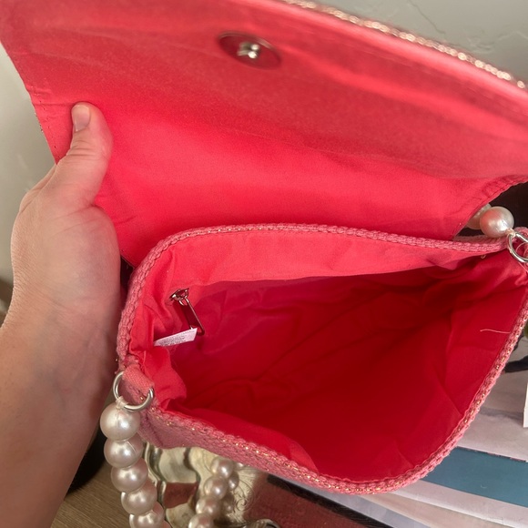 Viral grapefruit beaded pearl shoulder strap bag - Picture 4 of 5